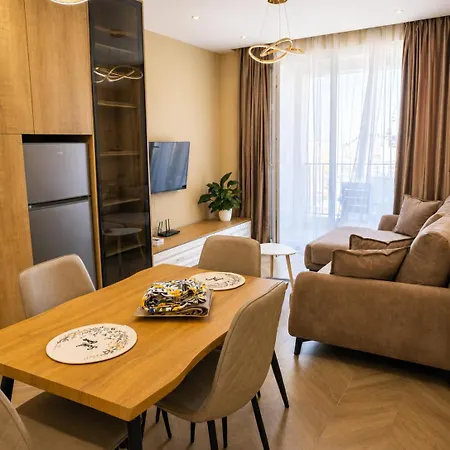 Sky View 2 Apartment